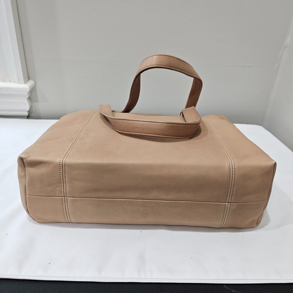Vintage Coach 1980s Leather Shoppers Tote Bag Beige Tan Shoulder Straps Casual - Picture 8 of 15